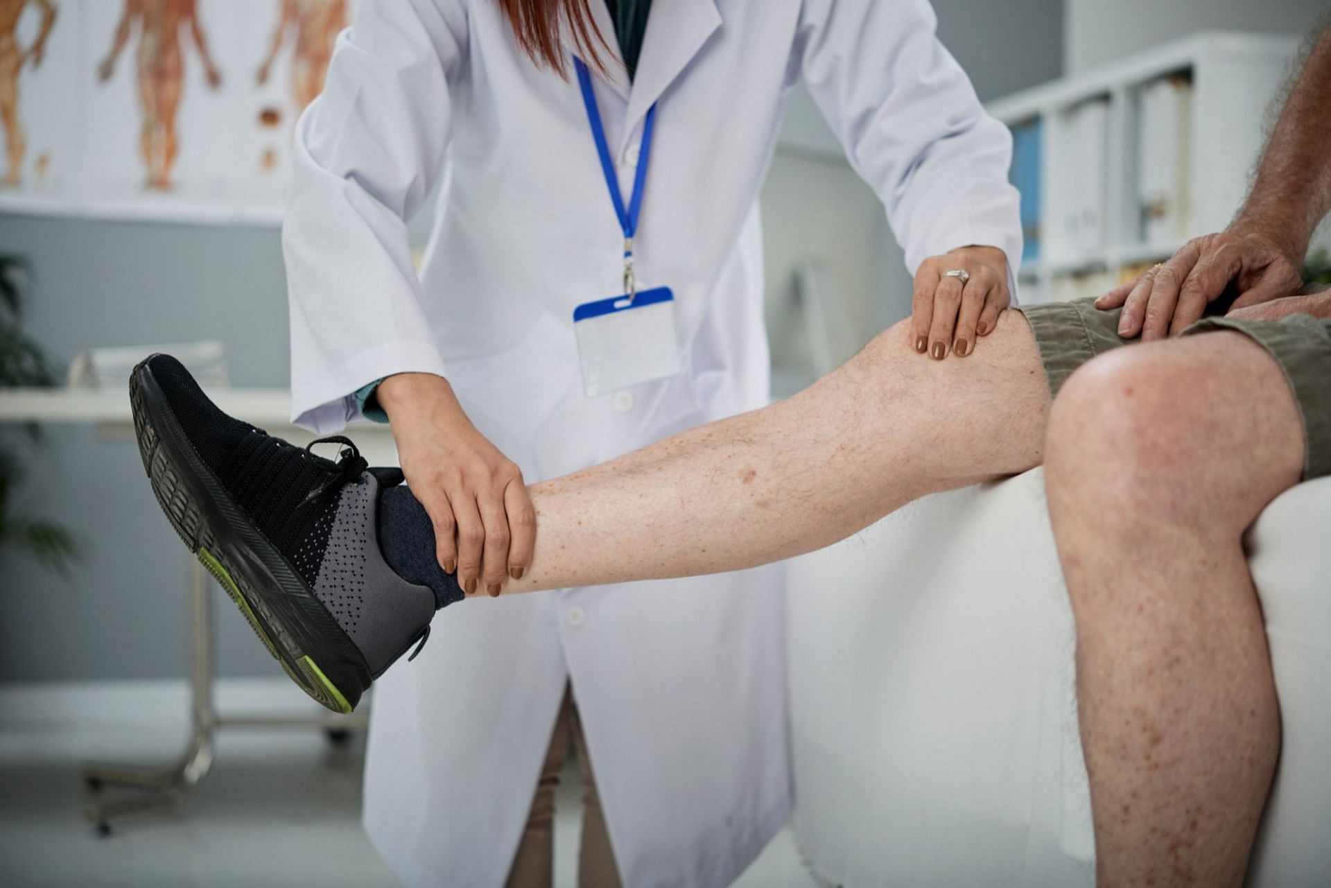 Treatment related to this (Image by pressfoto on Freepik)